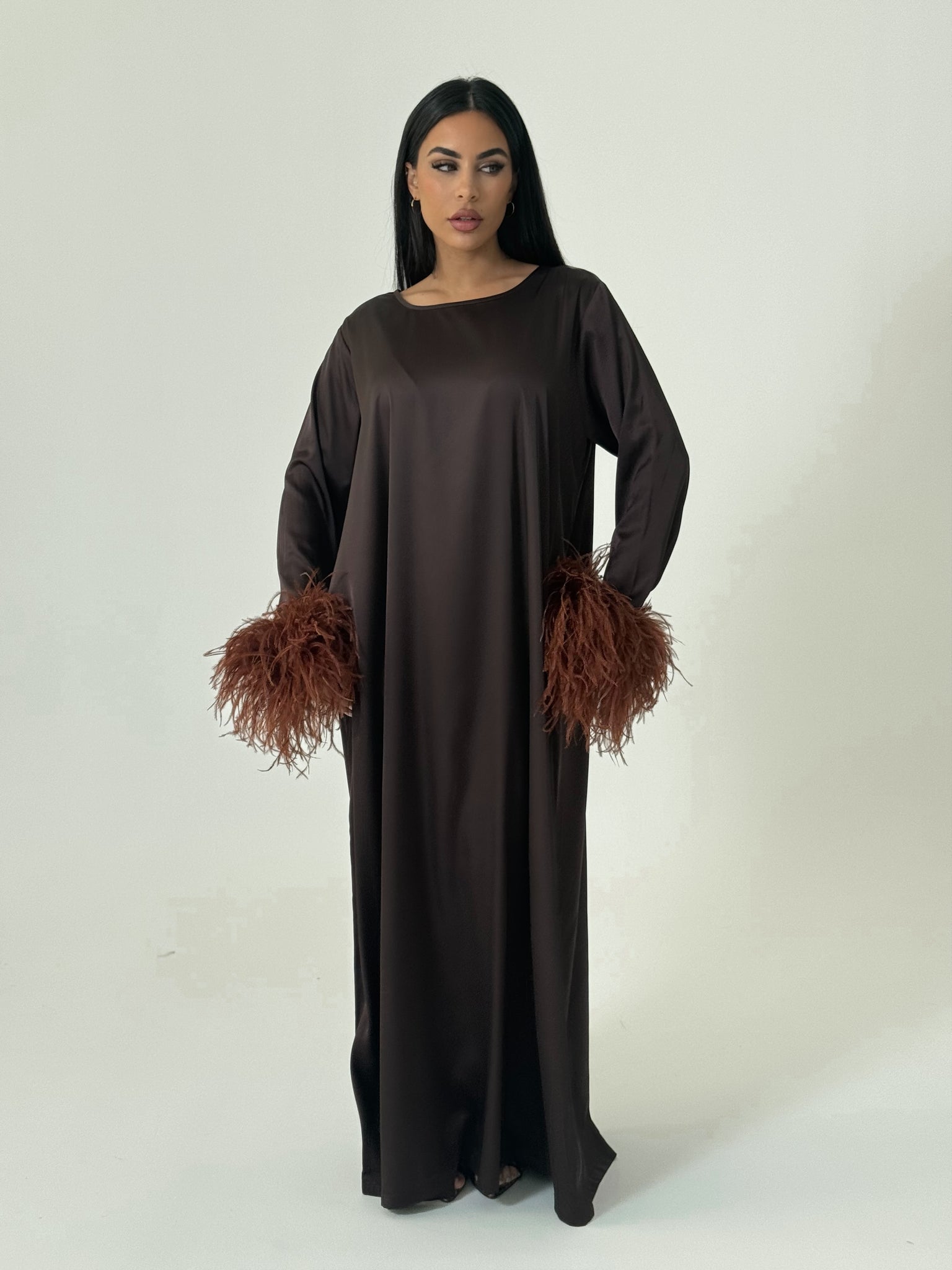 AMK COUTURE Abaya Feather Espresso