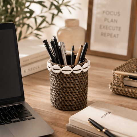 Fari cutlery holder