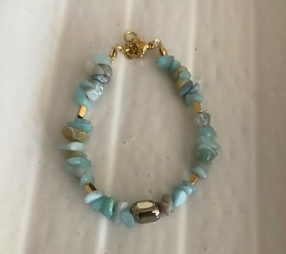 AQUA BLUE NATURAL STONE BRACELET 