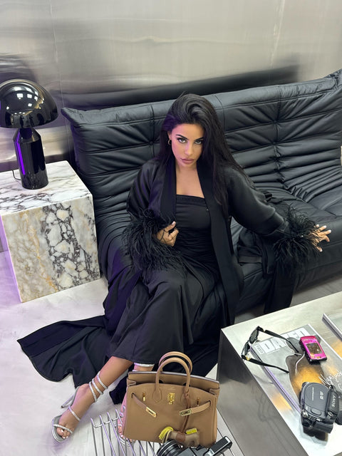 AMK COUTURE Abaya Black Panther Feather