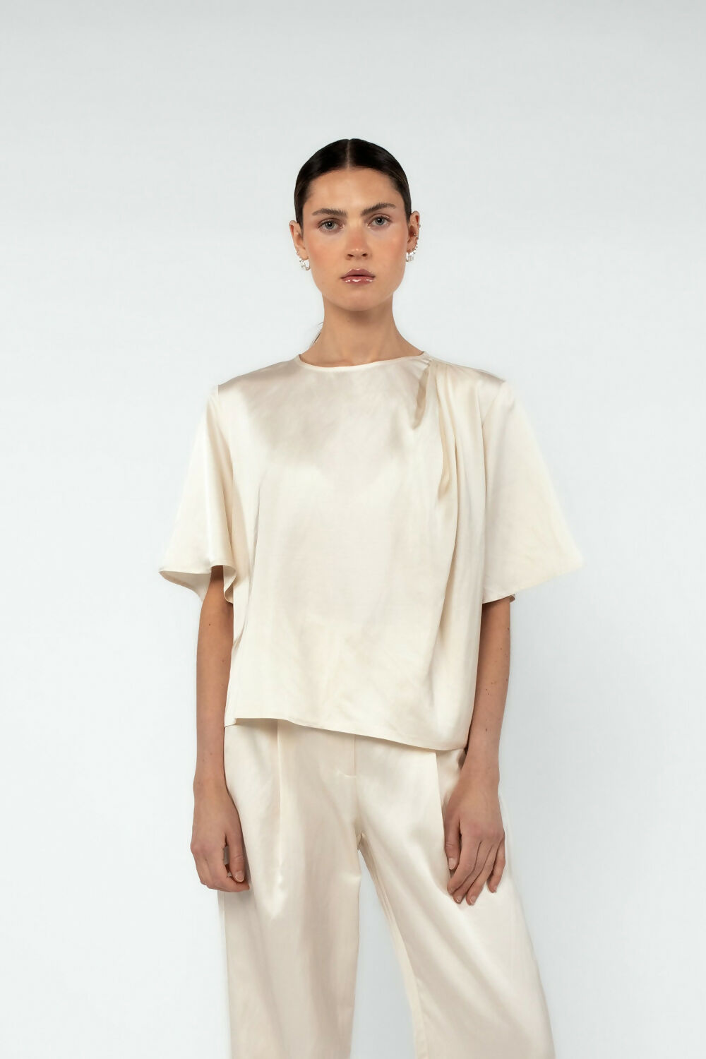DINA TEE