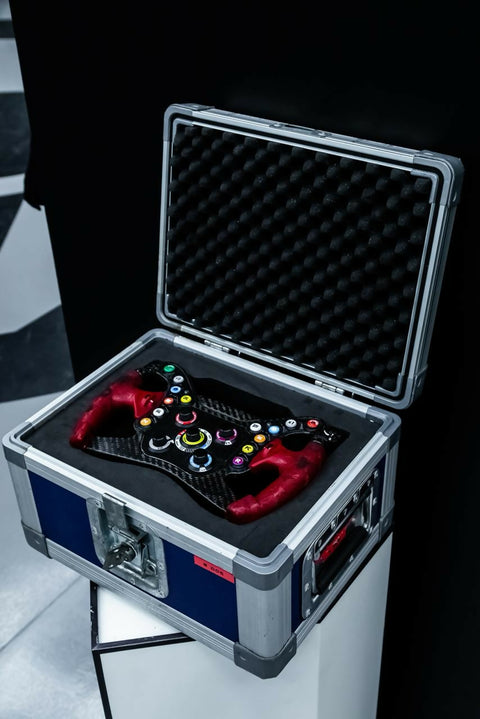 Daniel Ricciardo F1 Steering Wheel – Abu Dhabi GP 2013 (Red Bull)
