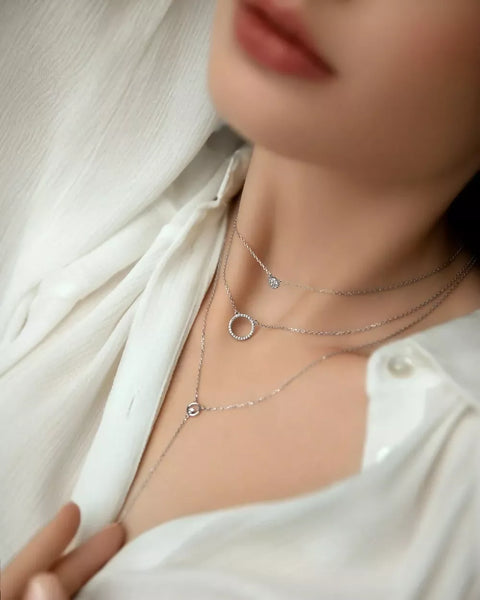 Tie-Necklace Molecule