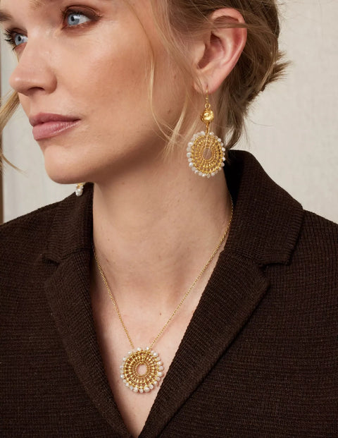 Woven Circle and Pearl Necklace