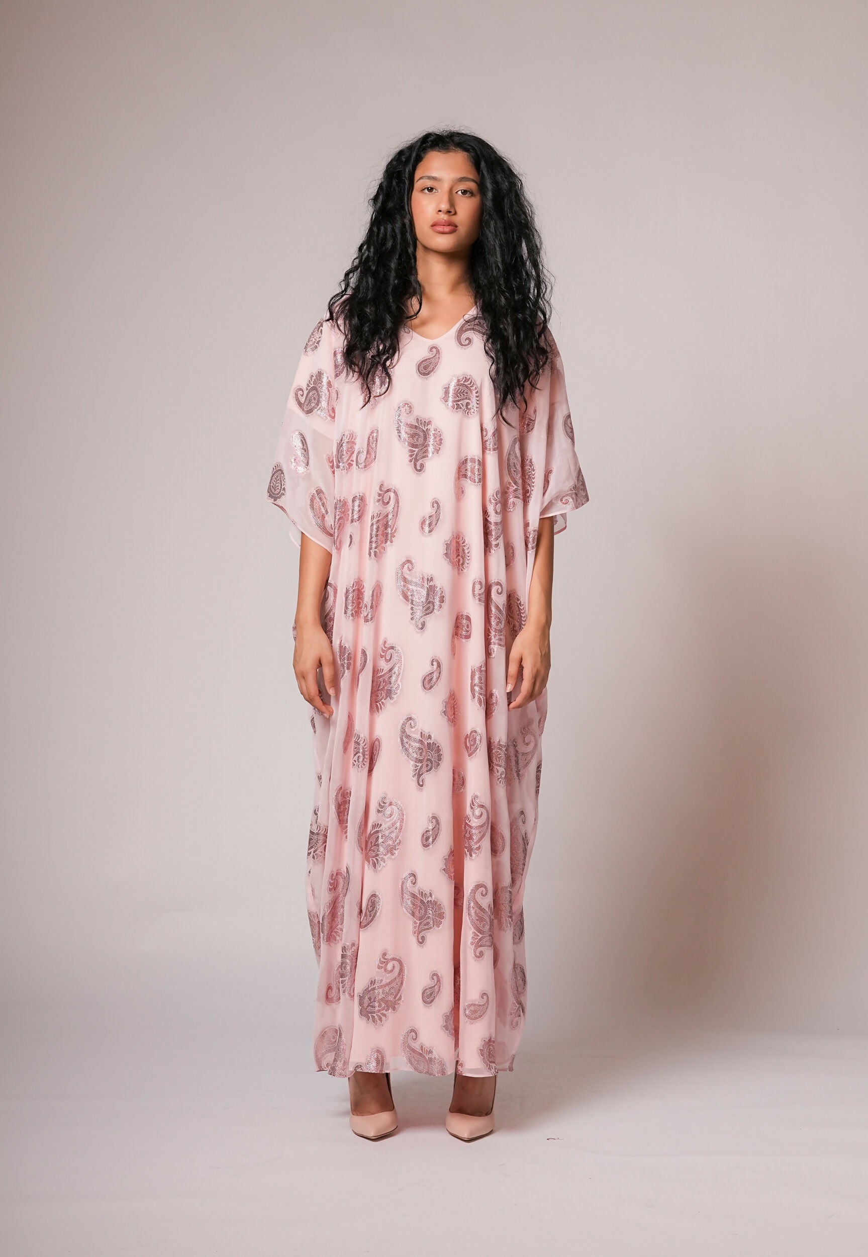 Chiffon kaftan in pink