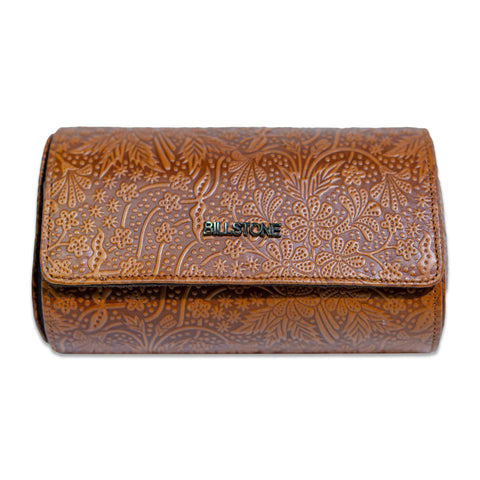 Voyager 2 Batik - Lifestyle Image - 2f