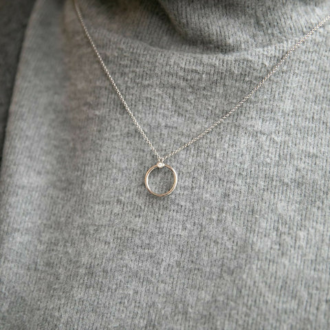 Necklace Circle with cubic zirconia