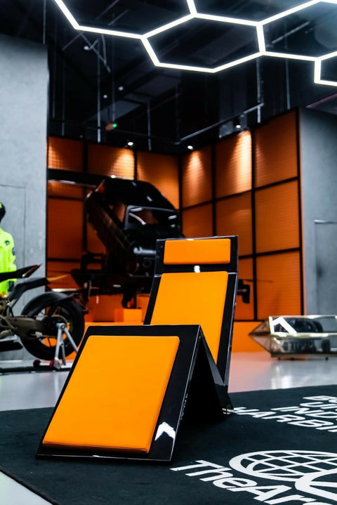 THE IBI CARBON MAMOLA