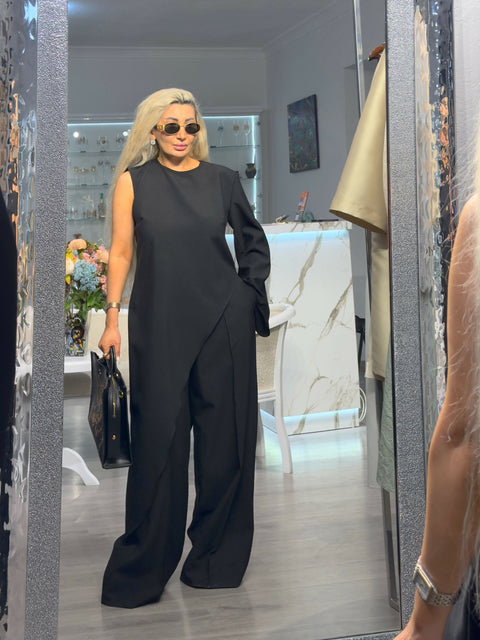 Icona Stile Asymmetric Black Oversize Two-Piece Set