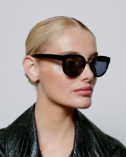 Jolie Black Sunglasses