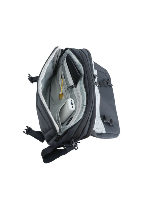 D00950.06^^BLACK^^8