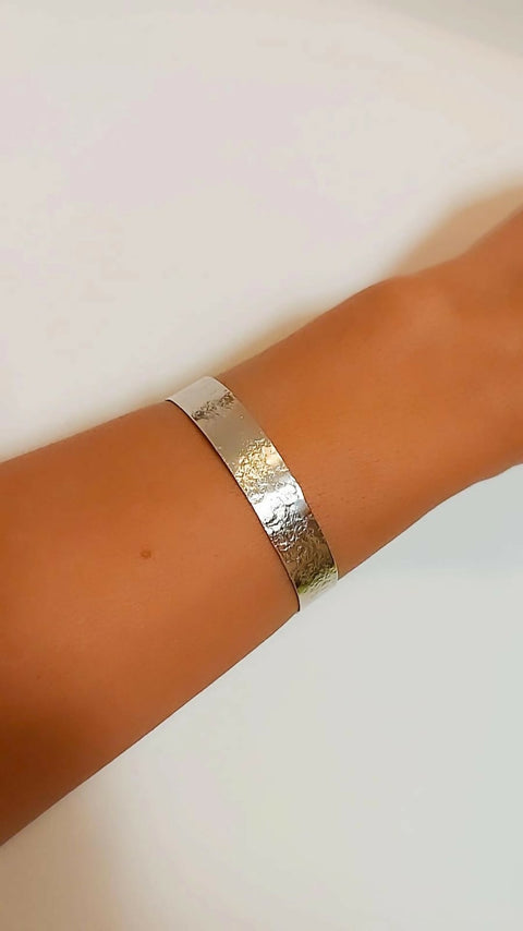 Sela Cuff Bracelet Silver