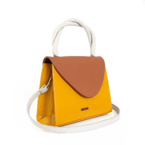 NATURAL LEATHER HANDBAG "URSA"