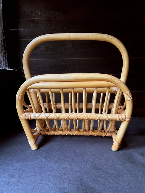 Rattan-Magazine-Rack2_1800x1800