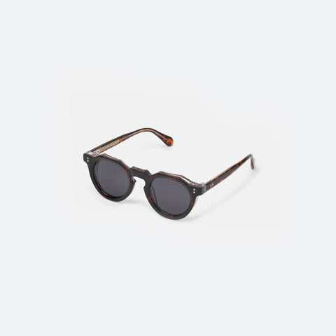 ClassicCharm Sunglasses (Tortoise - Grey)