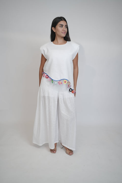 fiji-summer-sleeveless-white-linen-top
