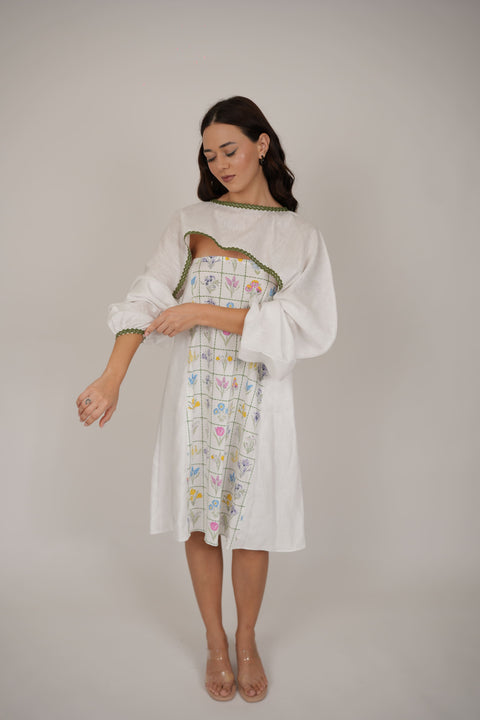 poppy-white-floral-short-dress