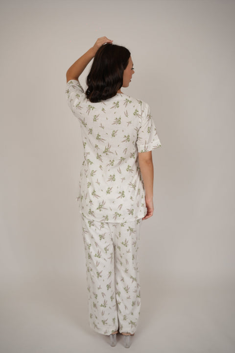 aster-floral-white-top