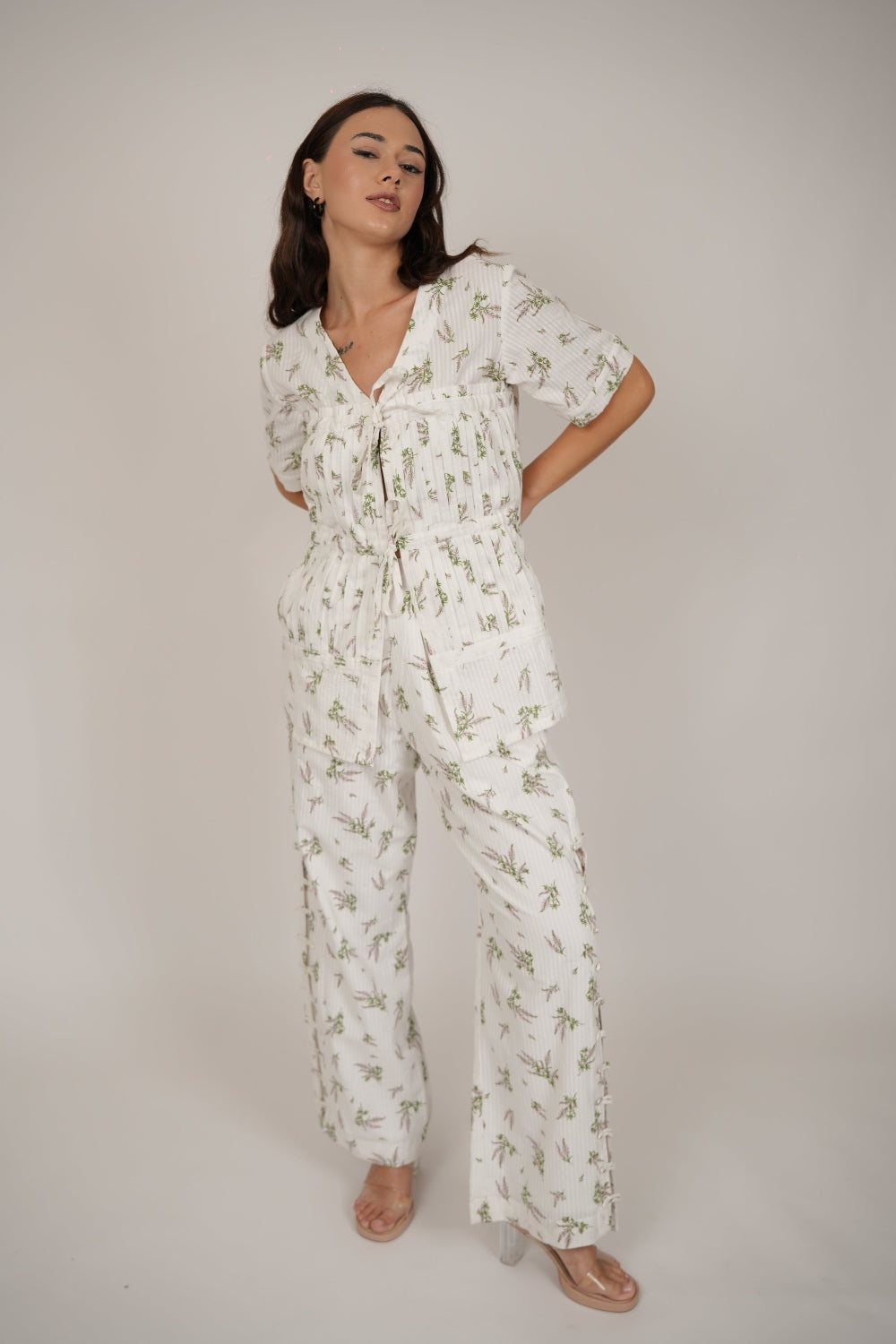 aster-floral-white-pant