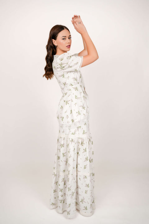 iris-white-floral-top