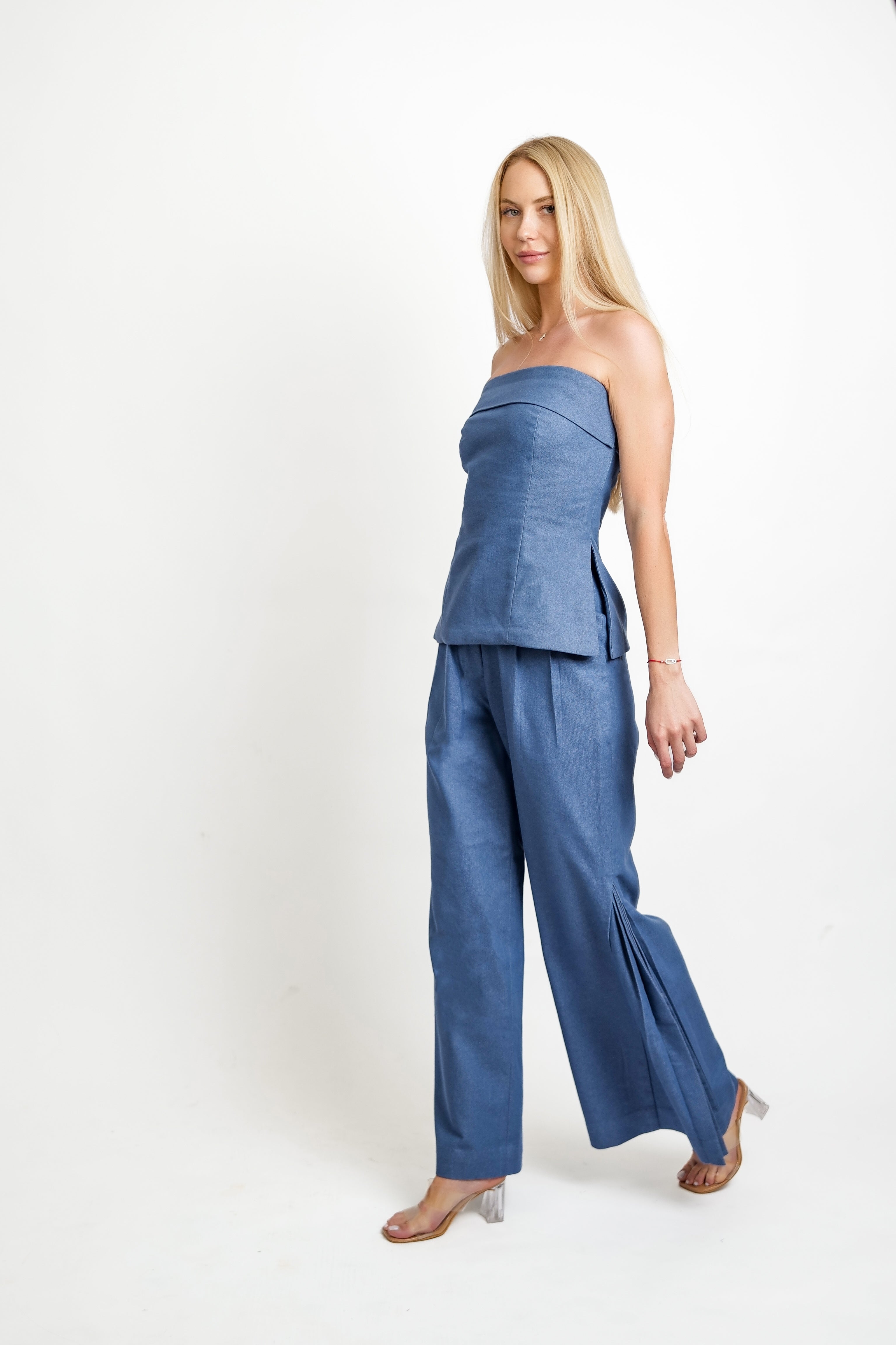 samantha-blue-set-top