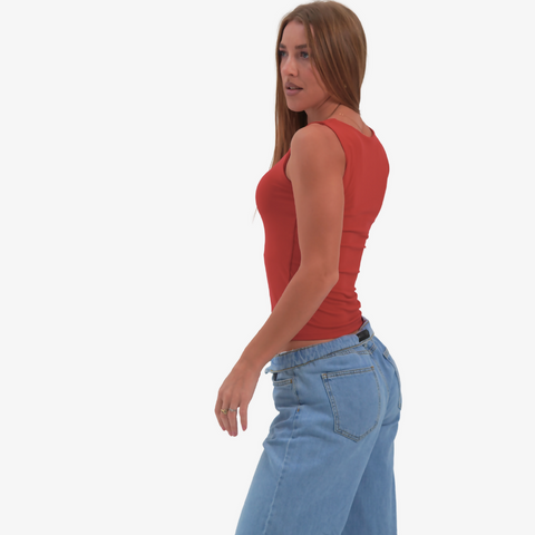 Charlotte - square neckline top mosto