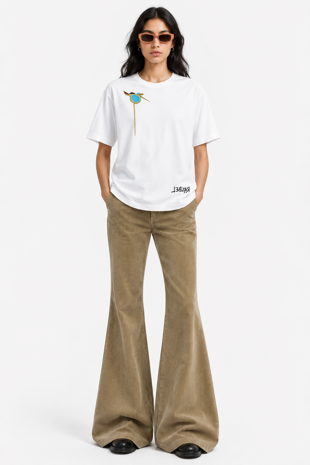 Pearl Mother Embroidery T-Shirt