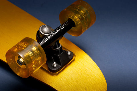 Banzai Vintage Skateboard | Amber