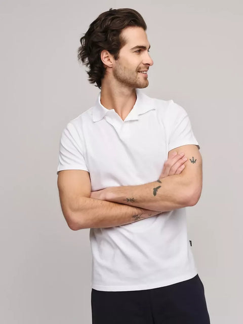 1320_ae5e4382c1-max-pique_white-henrik-shorts_navy-3-medium