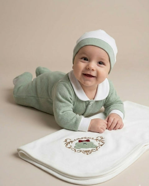 Bobo Newborn Set With Blanket in Khaki