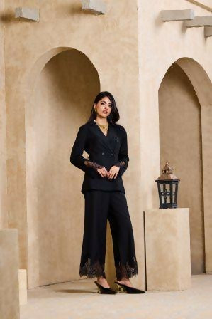 Saanjh Blazer Top