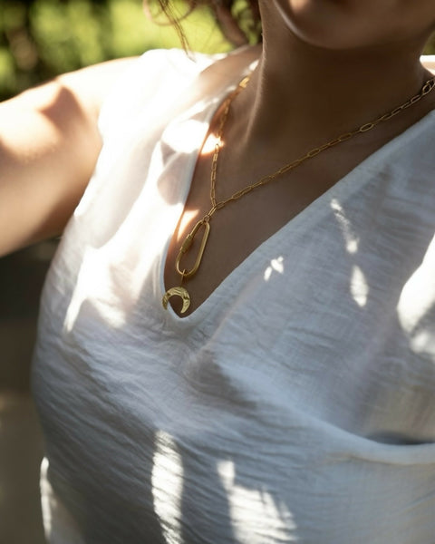 LUNEA NECKLACE