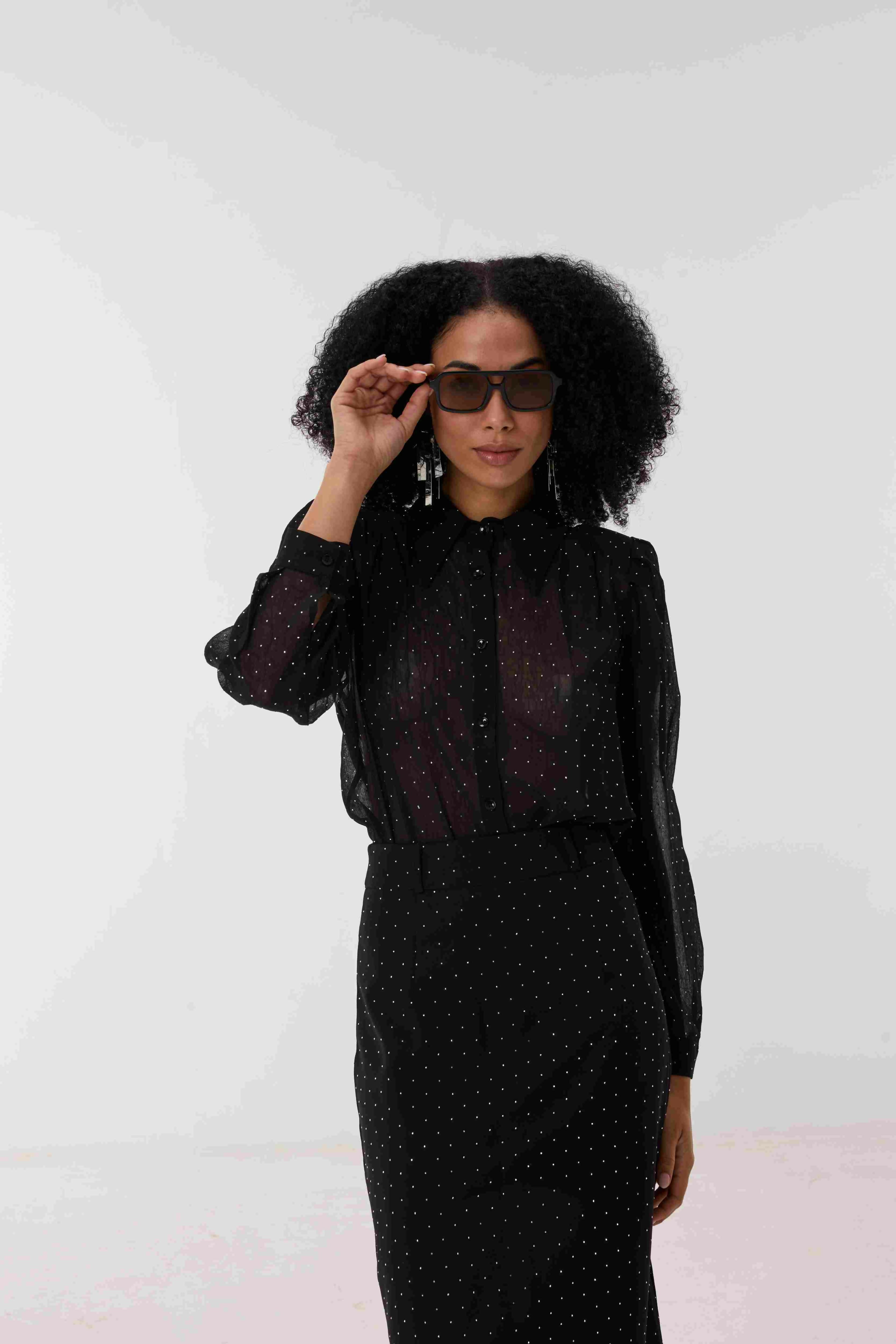 shireen top
