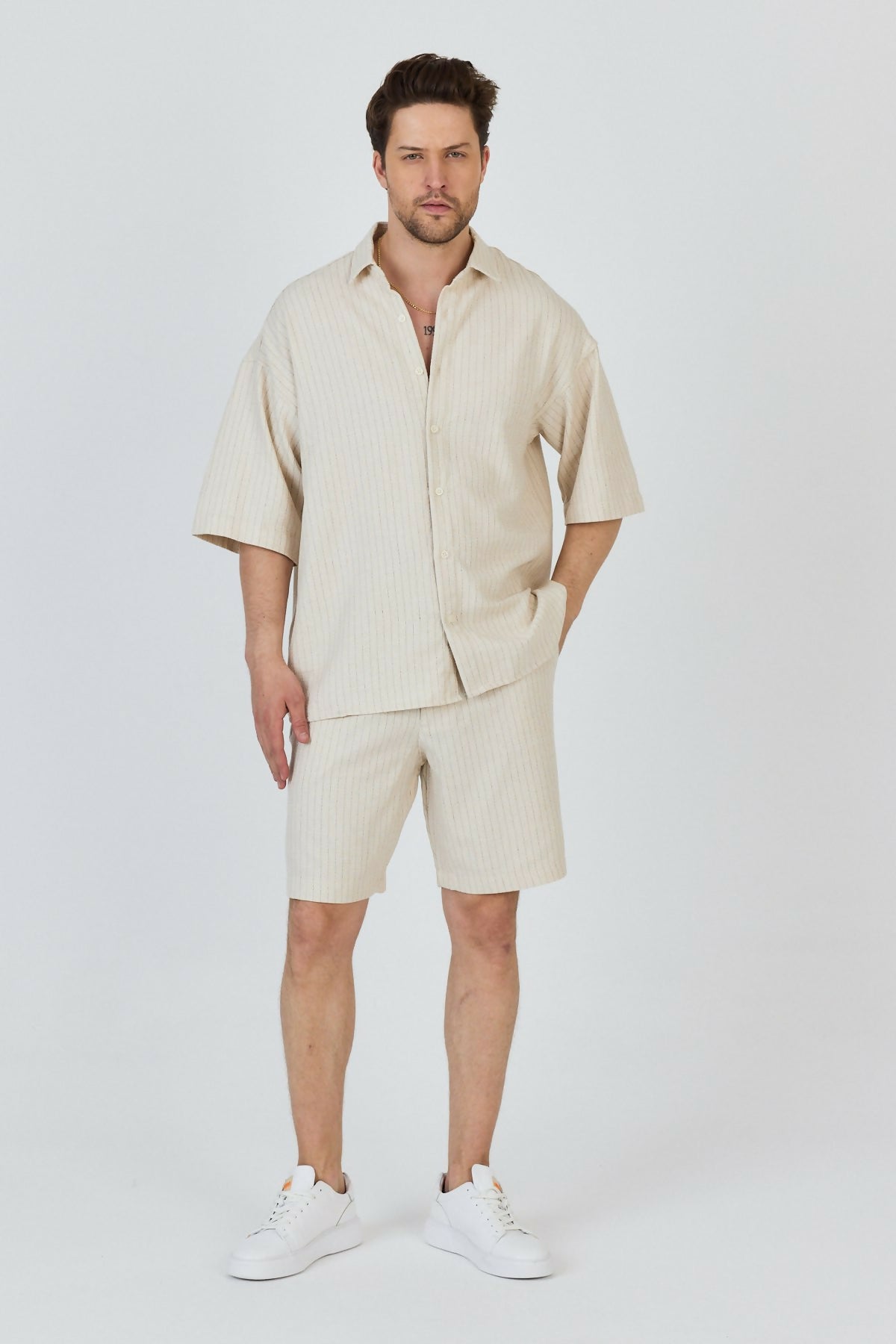 Stand Collar Striped Shirt and Shorts Set - Brown
