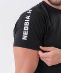 326_black_detail_01