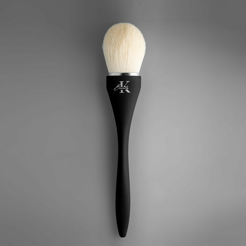 KLA_02_Powder brush