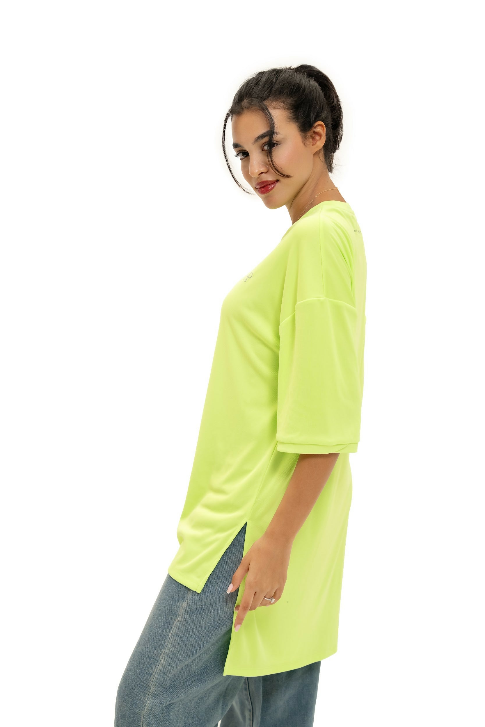 Mid-Sleeves Oversized t-shirt - Amel in Lime