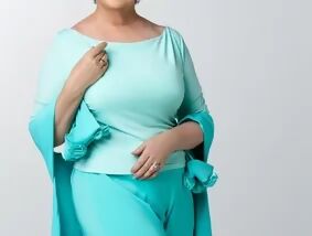 Green Silk Long Sleeve Set with Mandarin Collar and Trousers