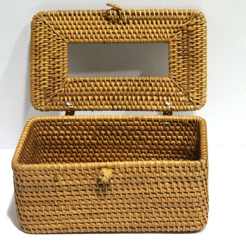 Susarts handwoven rattan tissue box