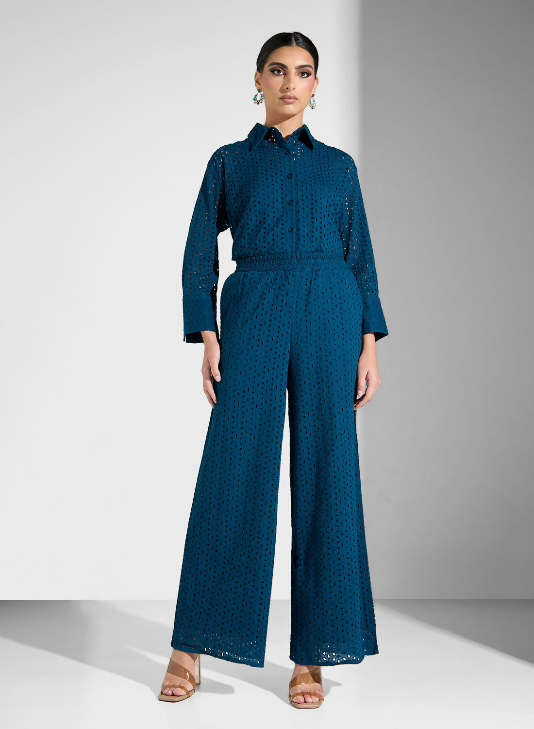 WOVEN WOMEN SCHIFFLI PANTS