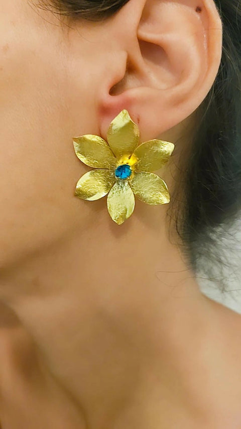 Petite Flower Earrings