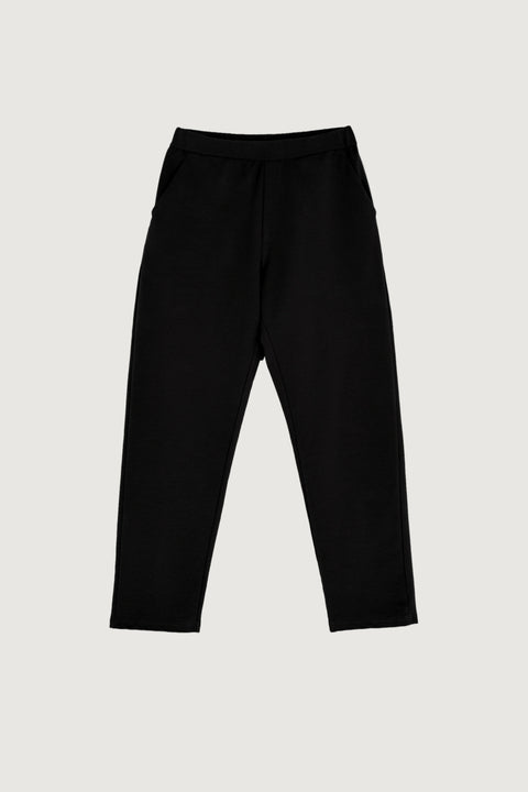 0J2A1981_edited_black