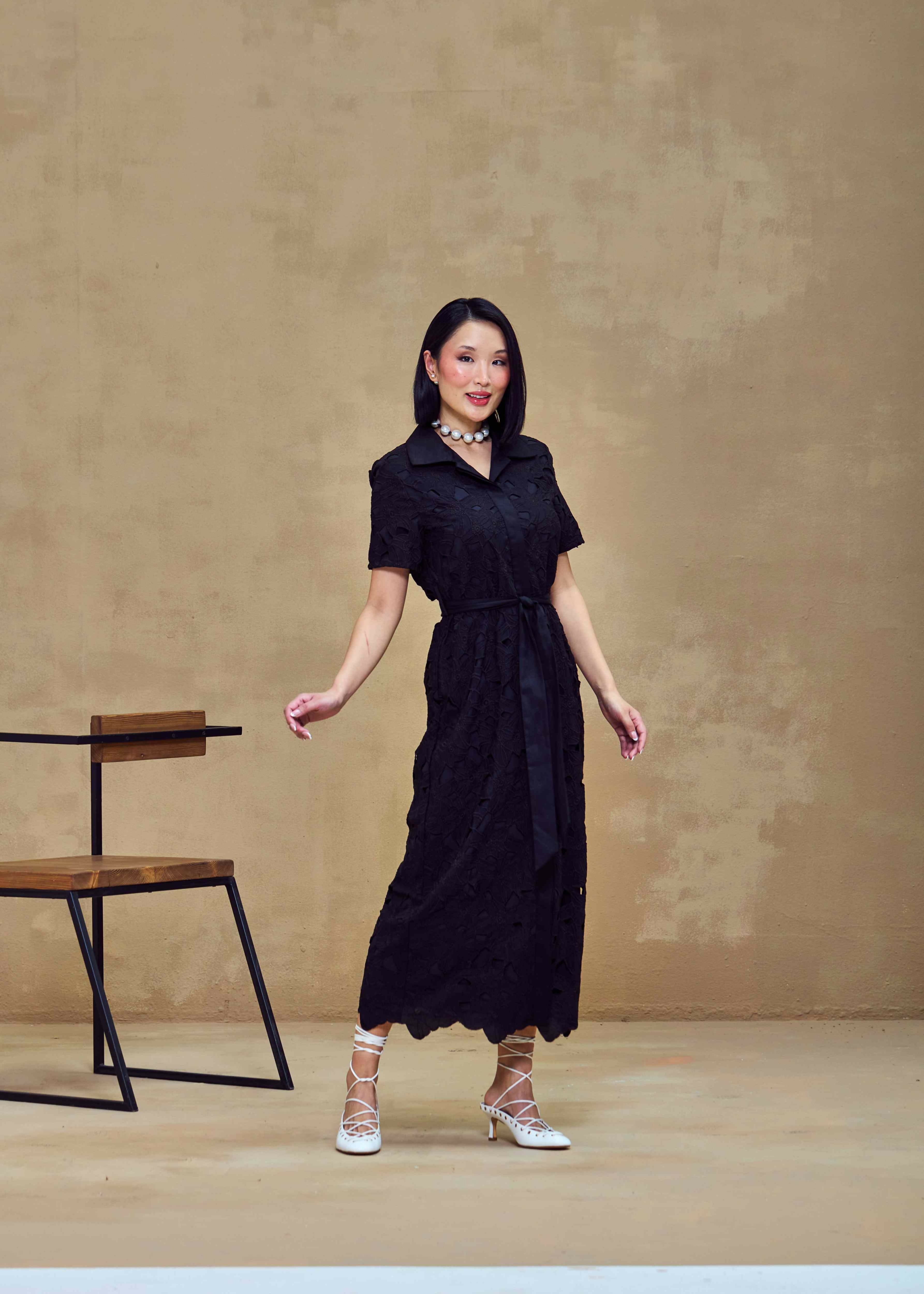 GULL BLACK DRESS