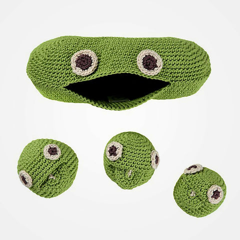 susarts crochet doll '' peas'' rattle