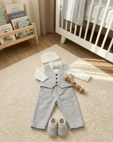 Mon Cher Newborn Set in Grey