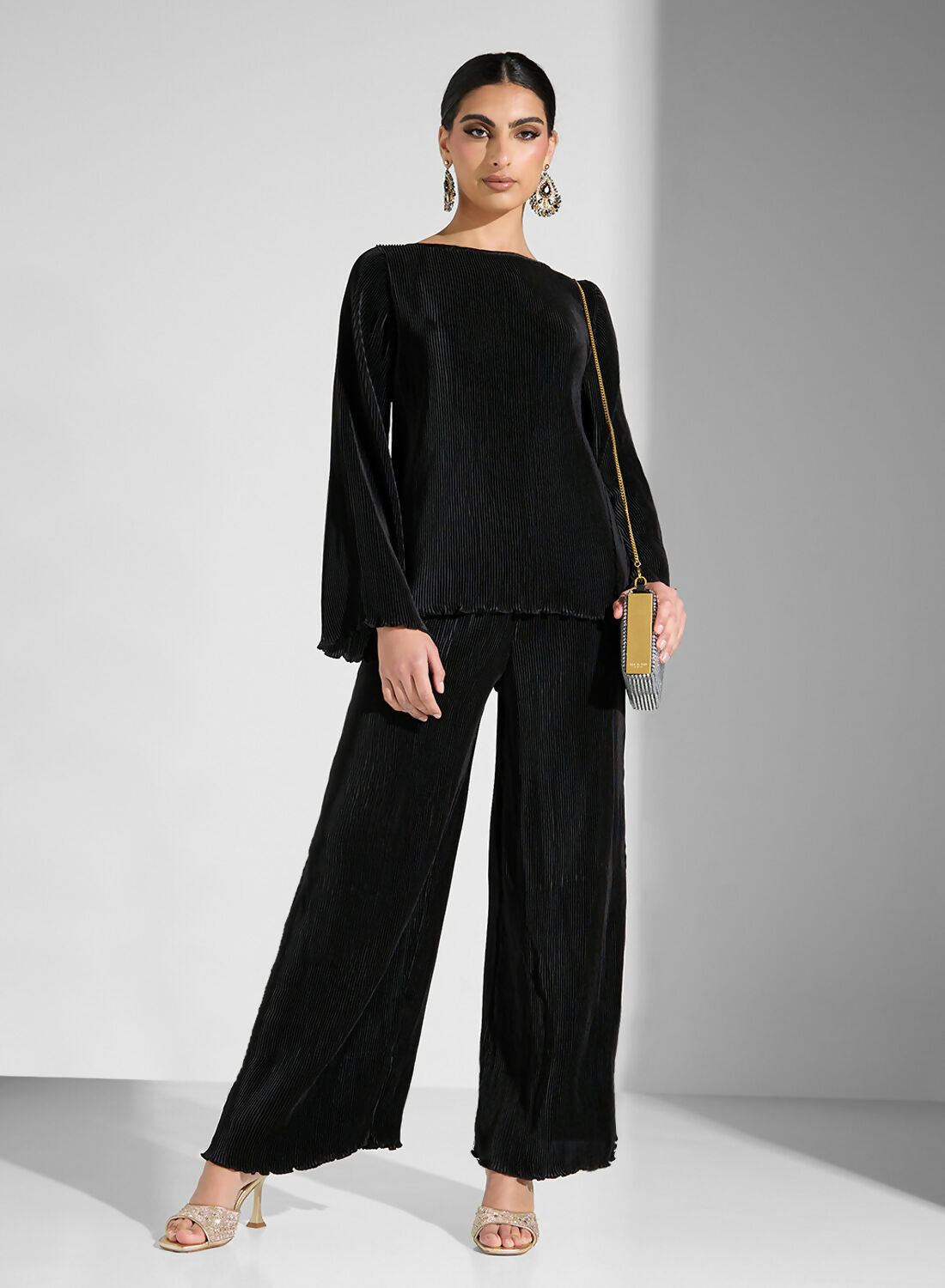 SOFT PLEATED TOP