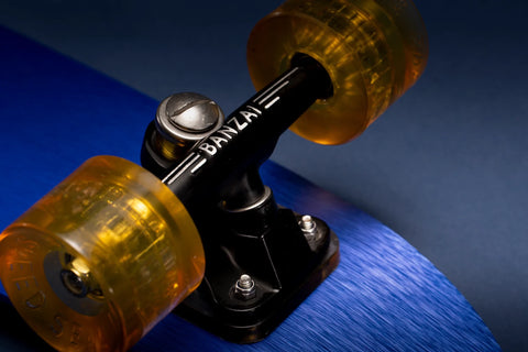 Banzai Vintage Skateboard | Azure
