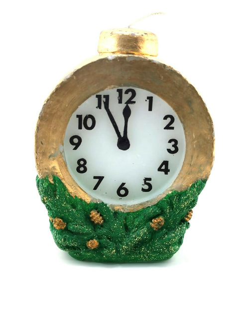 susarts handmade long lasting candle ''Clock''