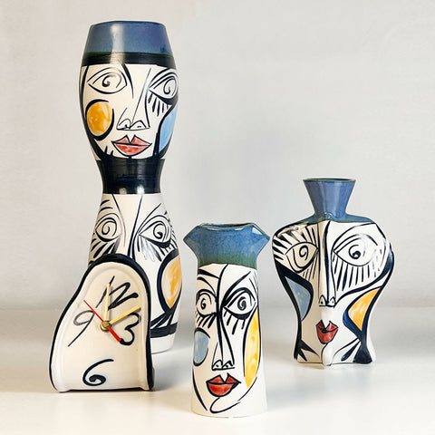 Blue Gaze – Sculptural Ceramic Face Vase
