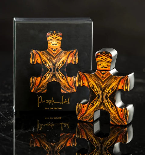puzzle-lal-fragrance-puzzle-piece-box-and-bottle-reflection